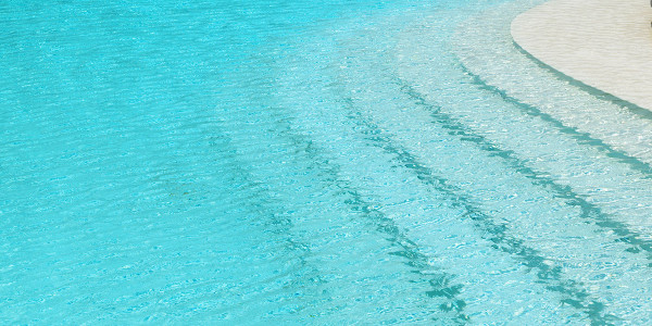 Rehabilitación / Reformas de Casas Fresnedillas de la Oliva · Instalación de Piscinas